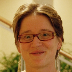 Dr. Inge van der Weijden